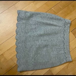 Club Monaco grey scalloped skirt